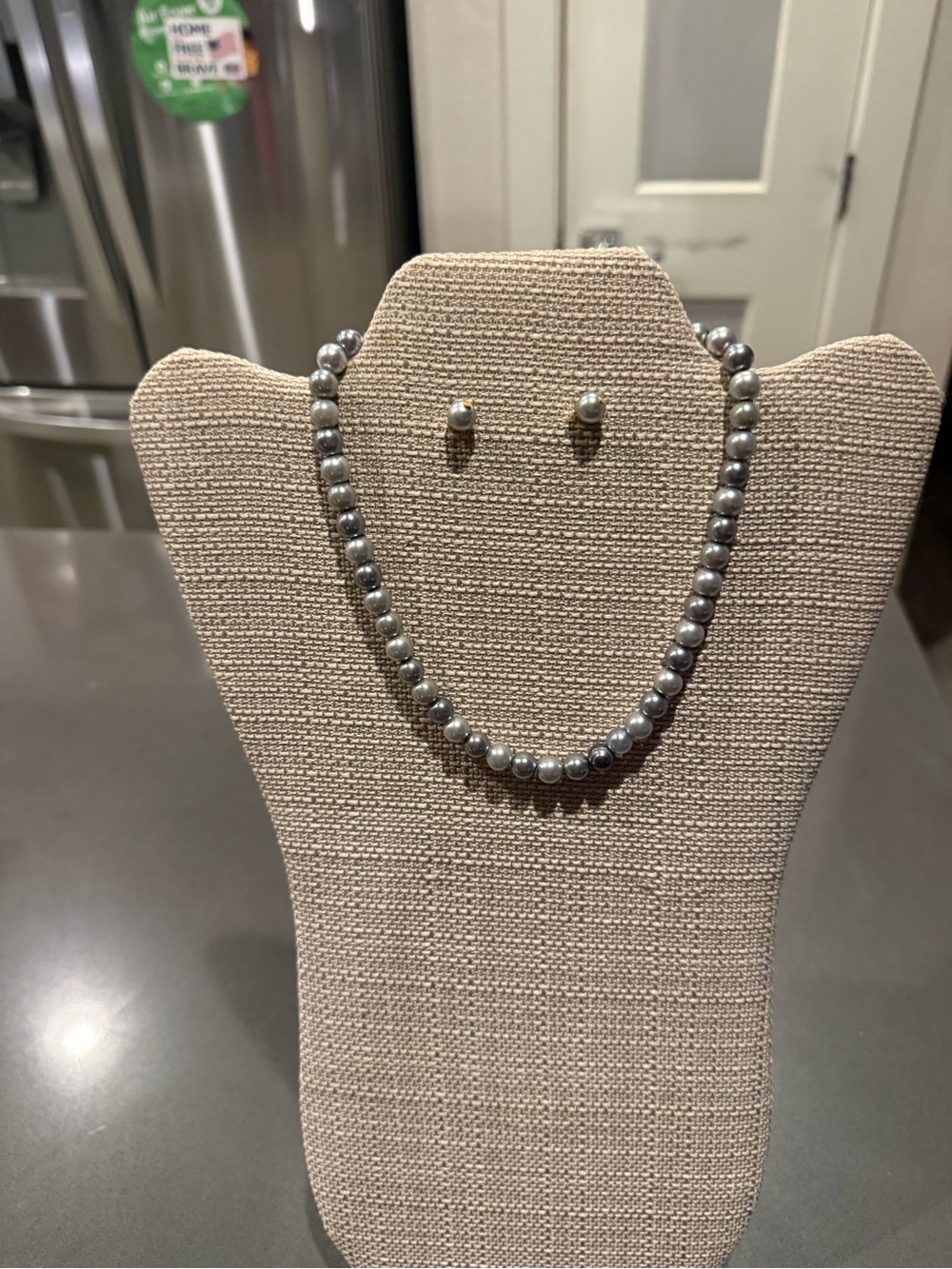 Gray Pearl Necklace and Stud Set - Timeless Elegance